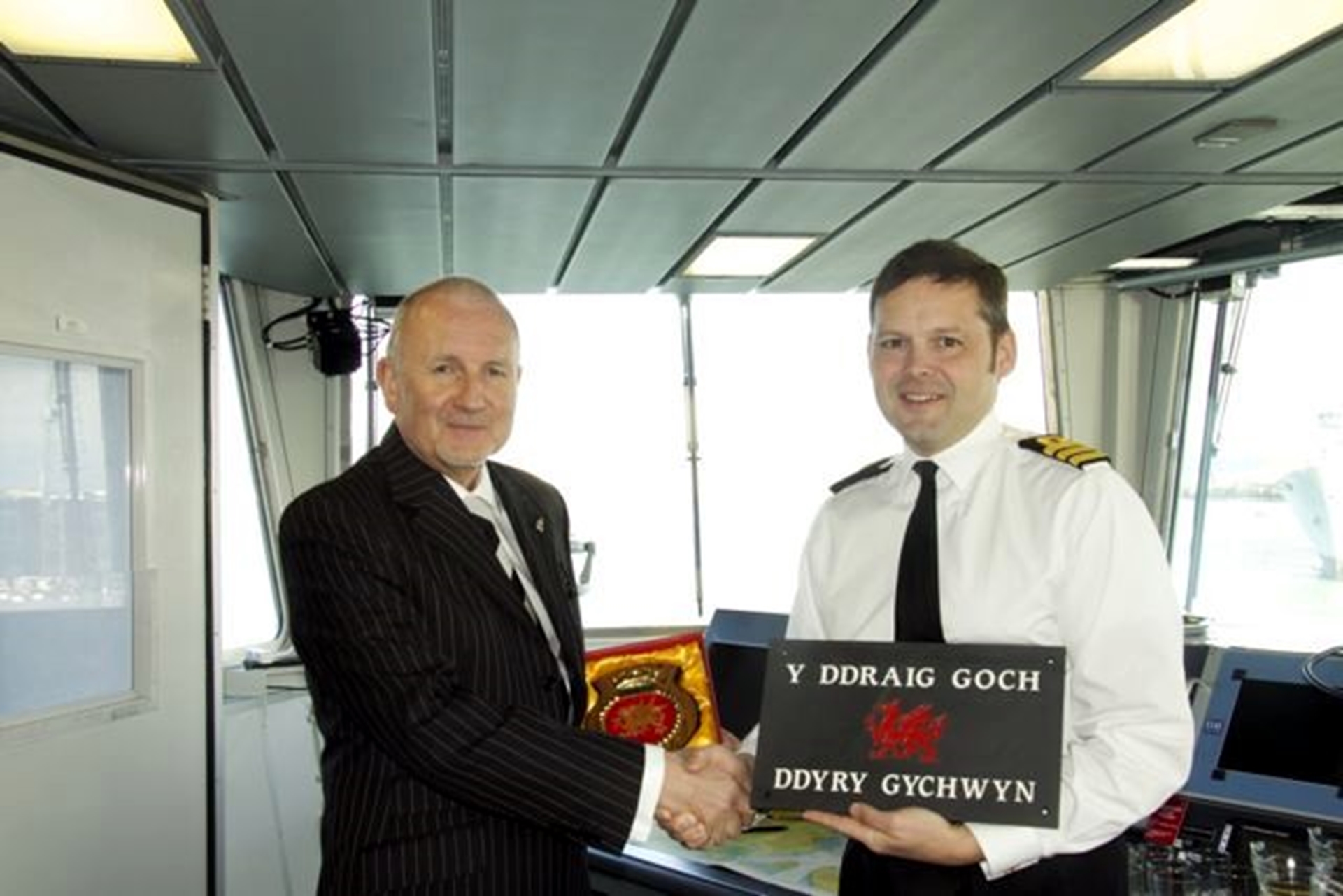 WELSH MOTORING WRITERS CONCLUDE AFFILIATION AGREEMENT WITH HMS DRAGON
