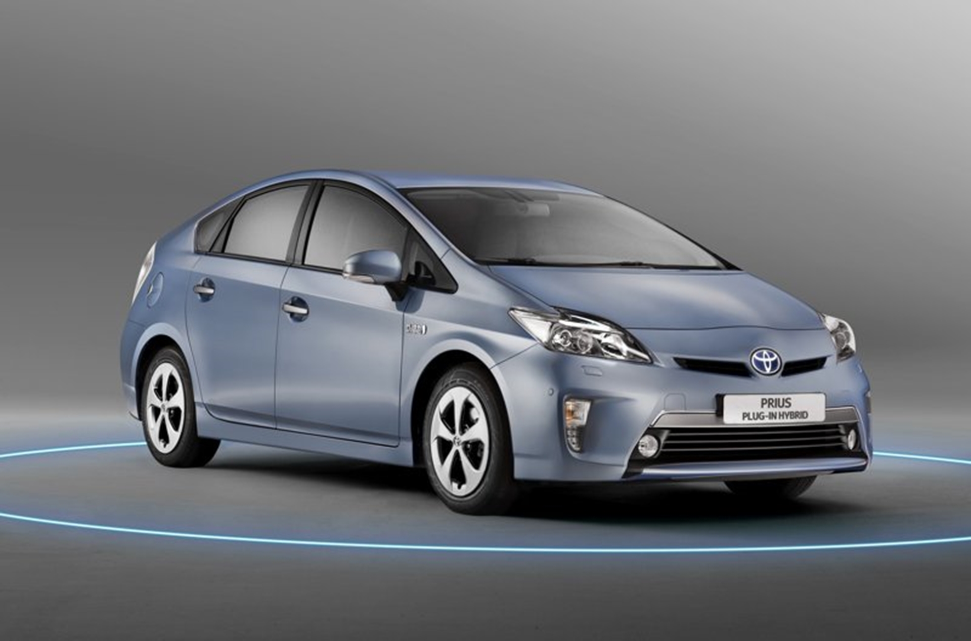Toyota Confirms Prius Plug-In’s Eligibility for an Additional State of California Consumer Incentive and Its EPA Mileage Rating