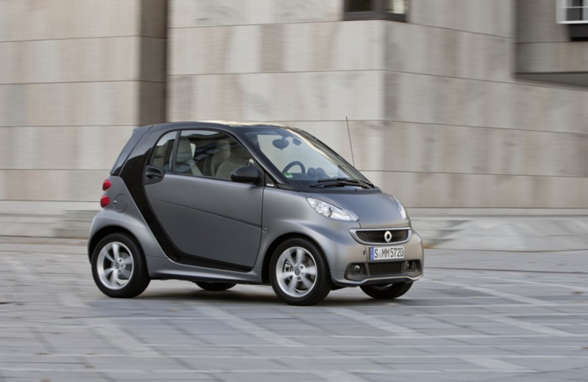 SMART FORTWO 2012: THE NEW LOOK