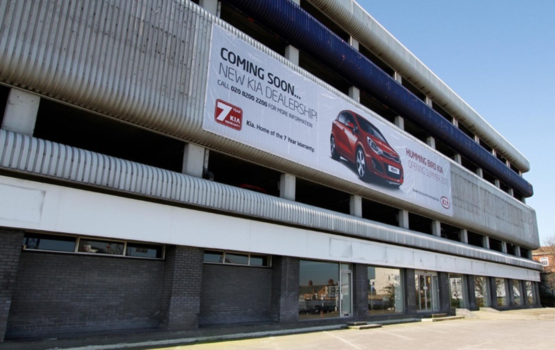 KIA STARTS WORK ON A MAJOR NEW NORTH LONDON DEALERSHIP – IN A CAR PARK!