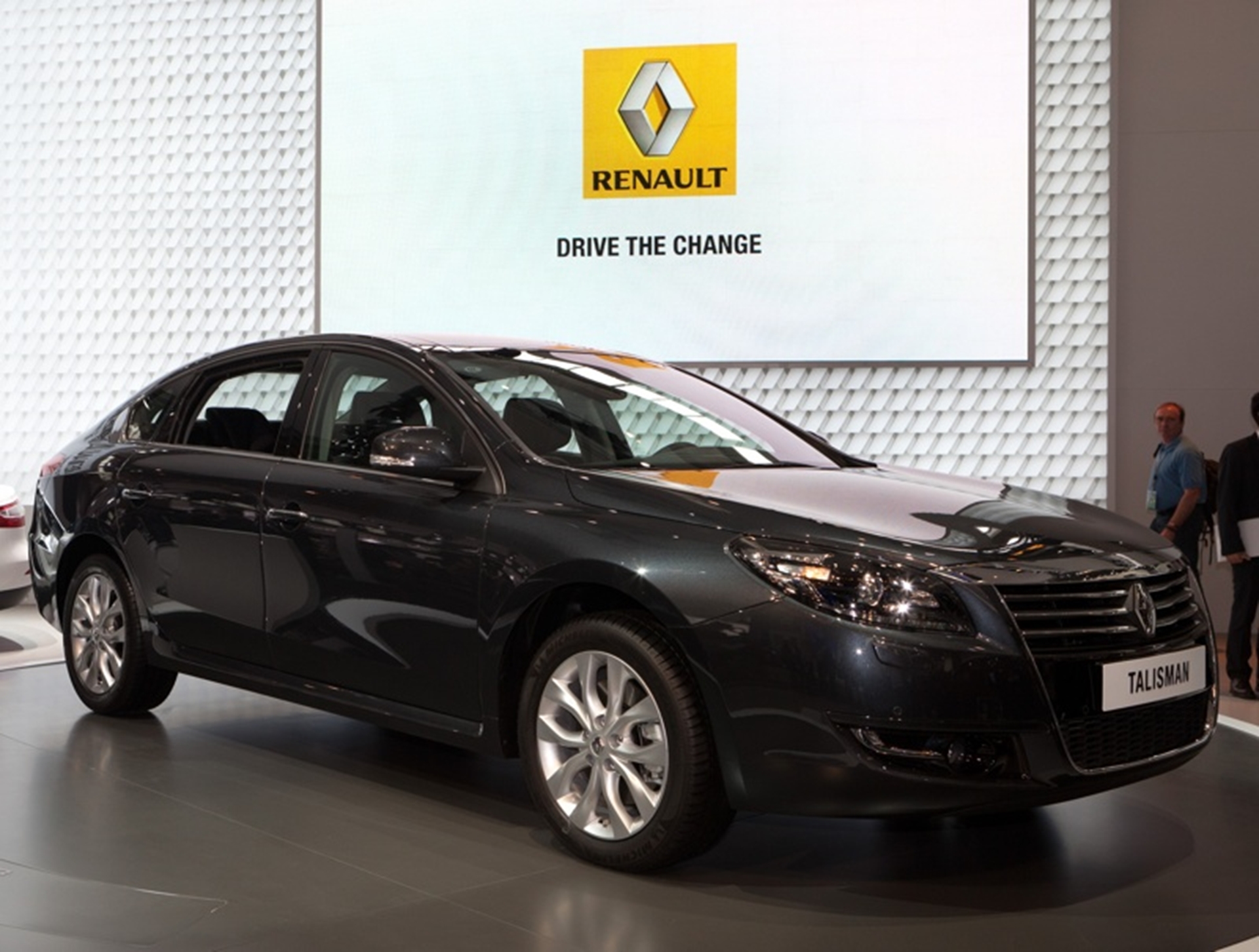 2012 Beijing Auto Show, Renault confirms its ambitions in China with the launch of Renault Talisman