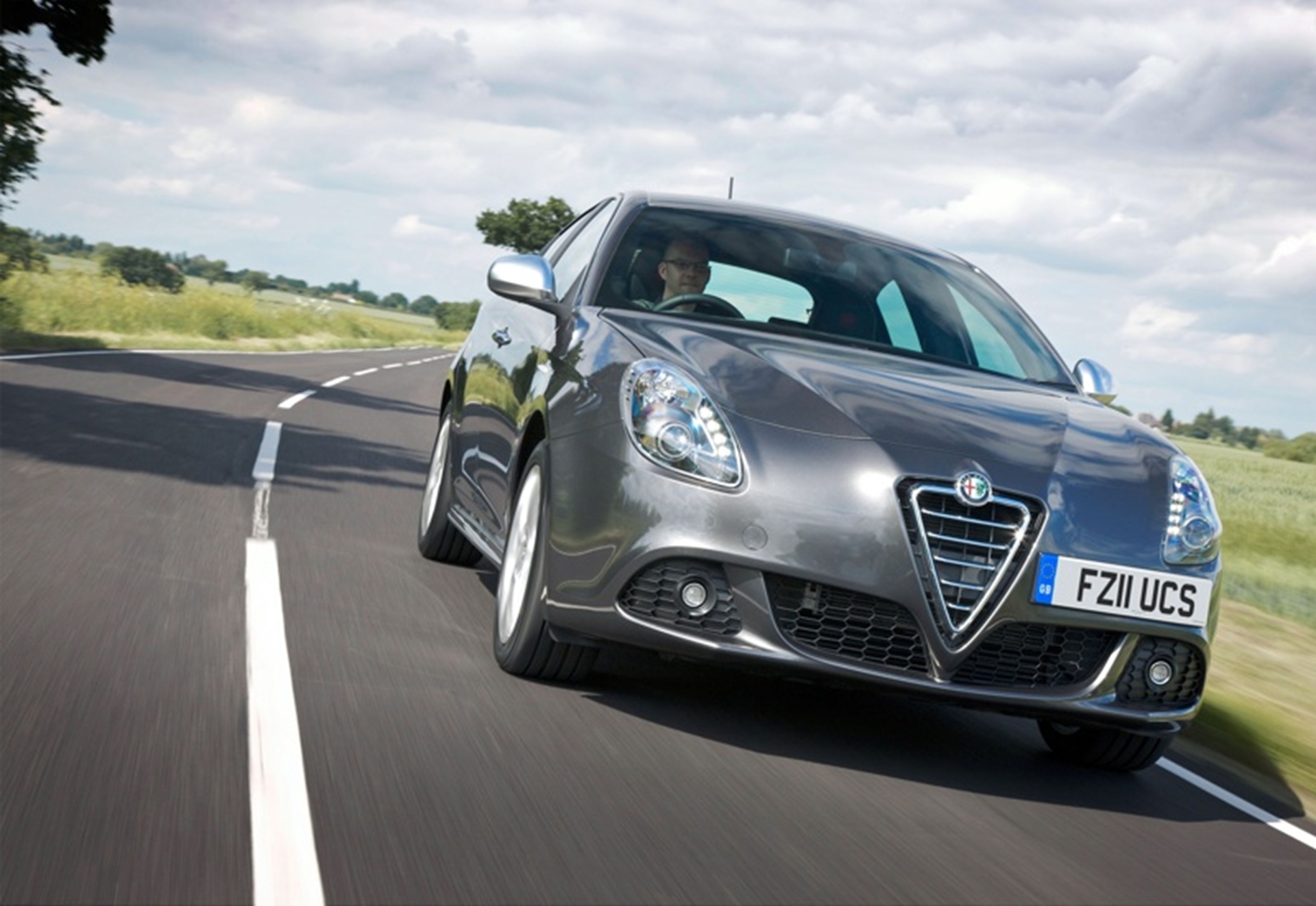 Alfa Romeo TCT system now available in Giulietta and MiTo models