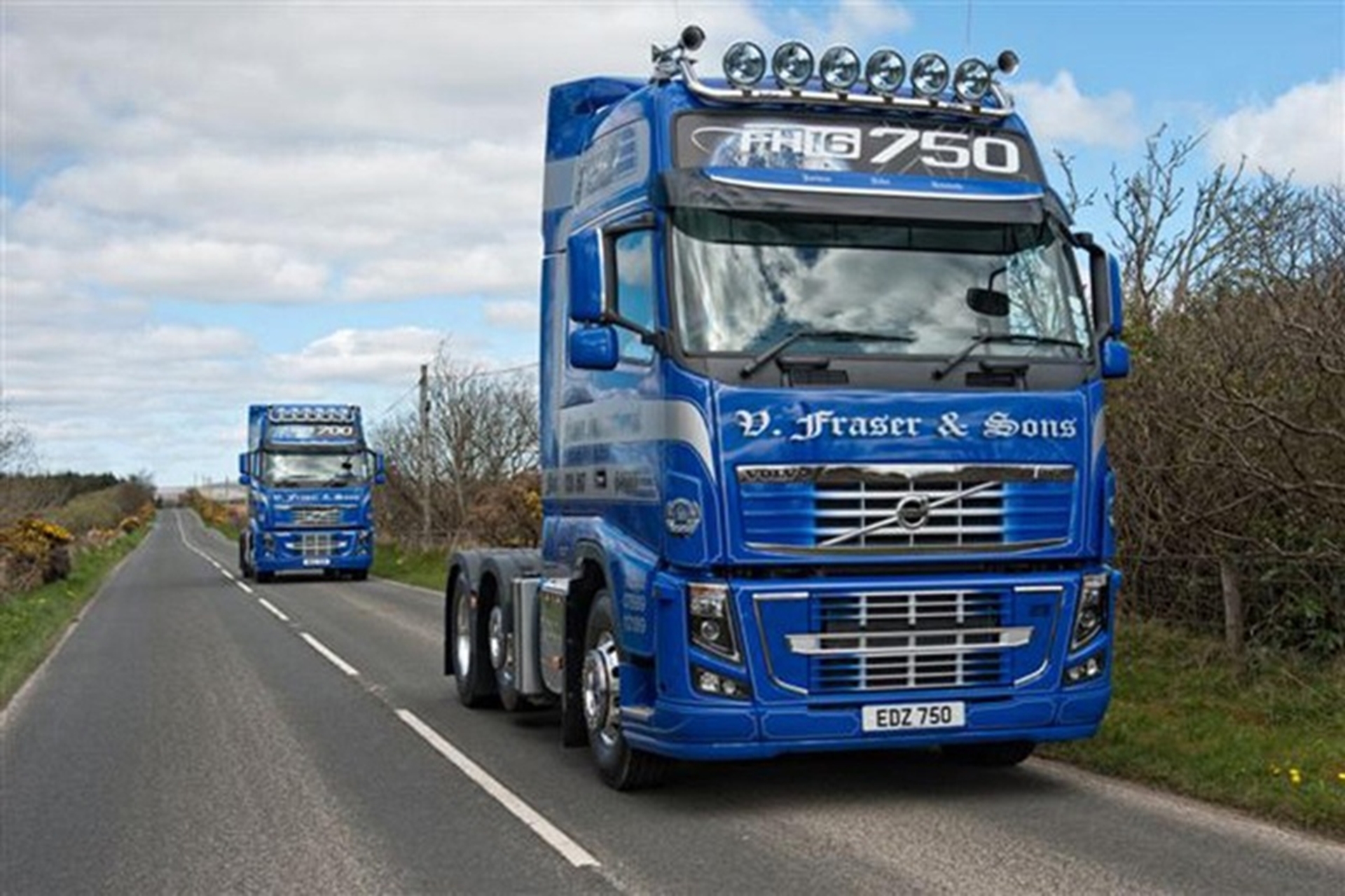 FIRST VOLVO FH16-750 IN NORTHERN IRELAND FOR V FRASER & SONS THIRTIETH ANNIVERSARY