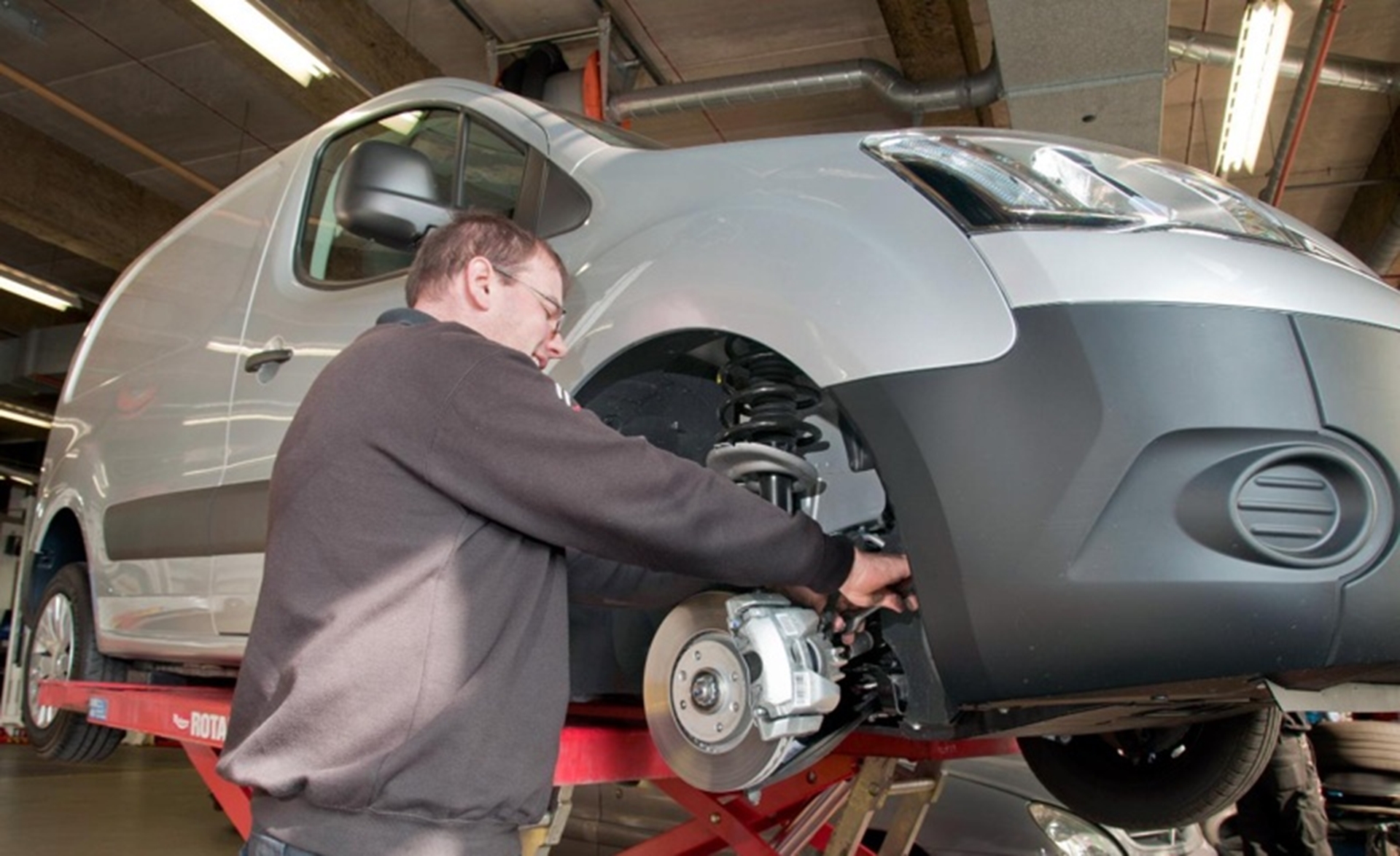 CITROËN EXPANDS FIXED PRICE REPAIRS SCHEME FOR LCVS