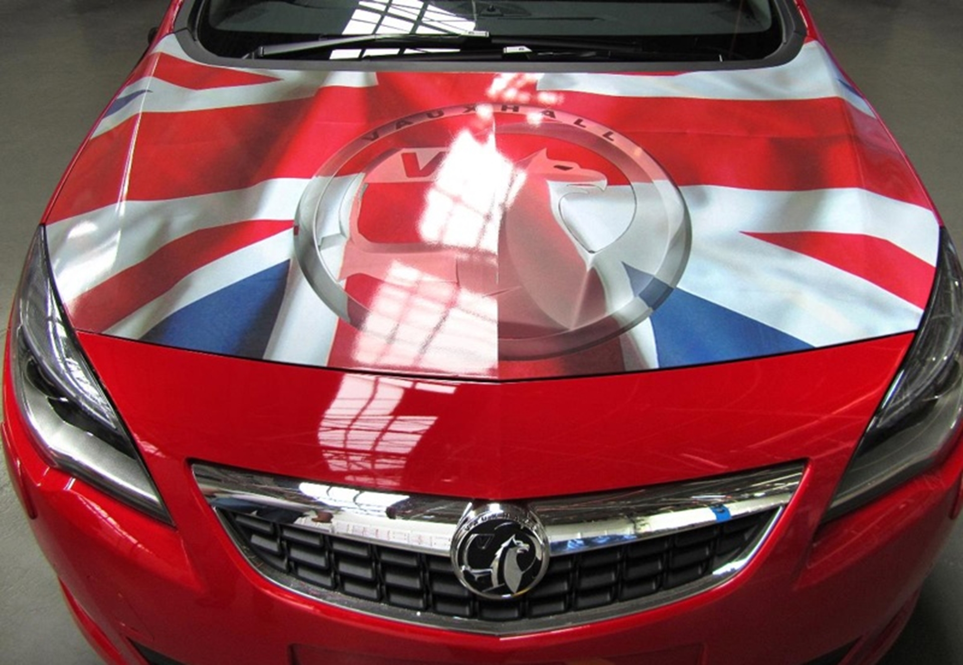 VAUXHALL TO BUILD NEXT-GENERATION ASTRA AT ELLESMERE PORT