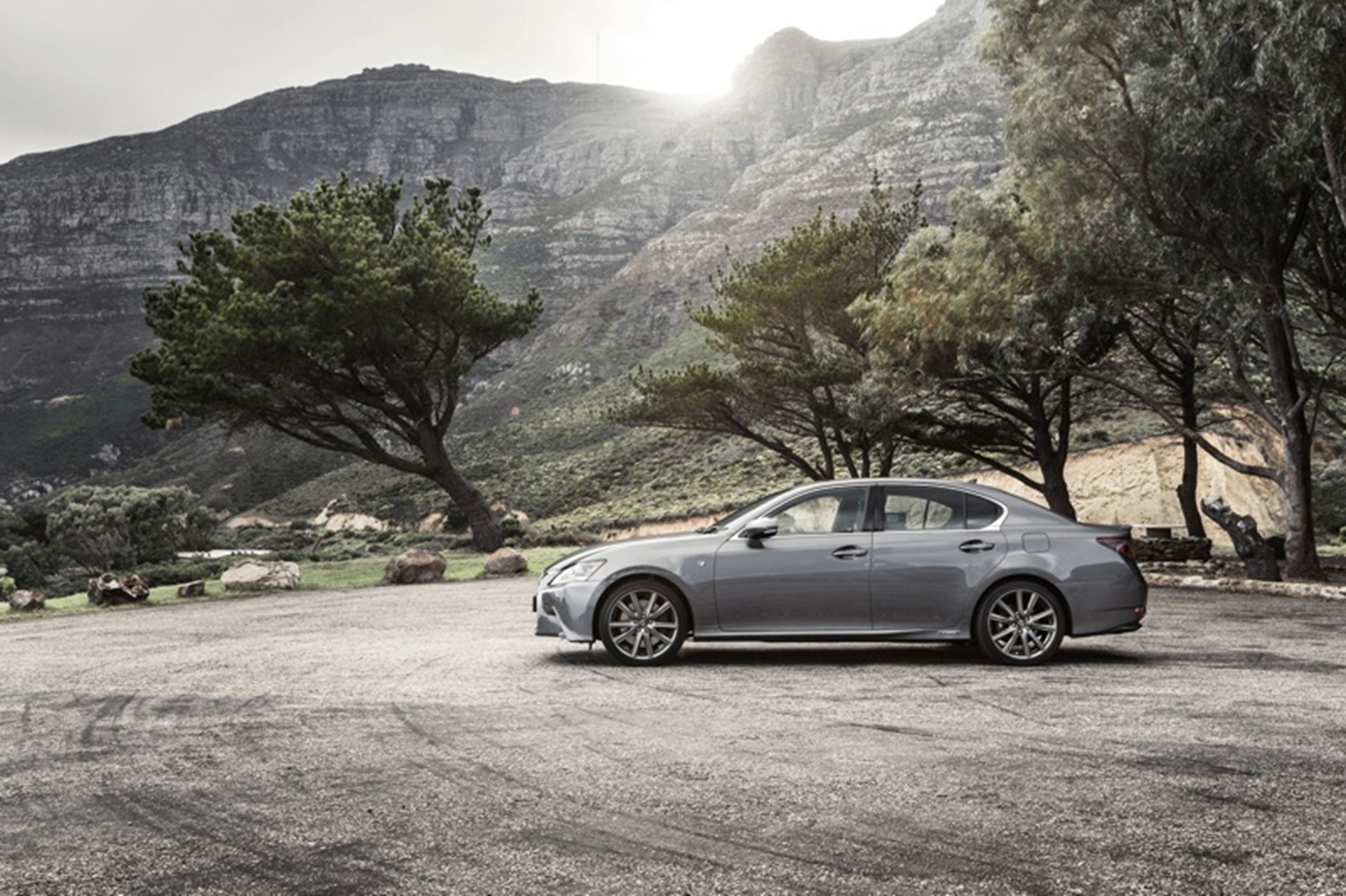 Lexus GS250 – affordable sporting luxury