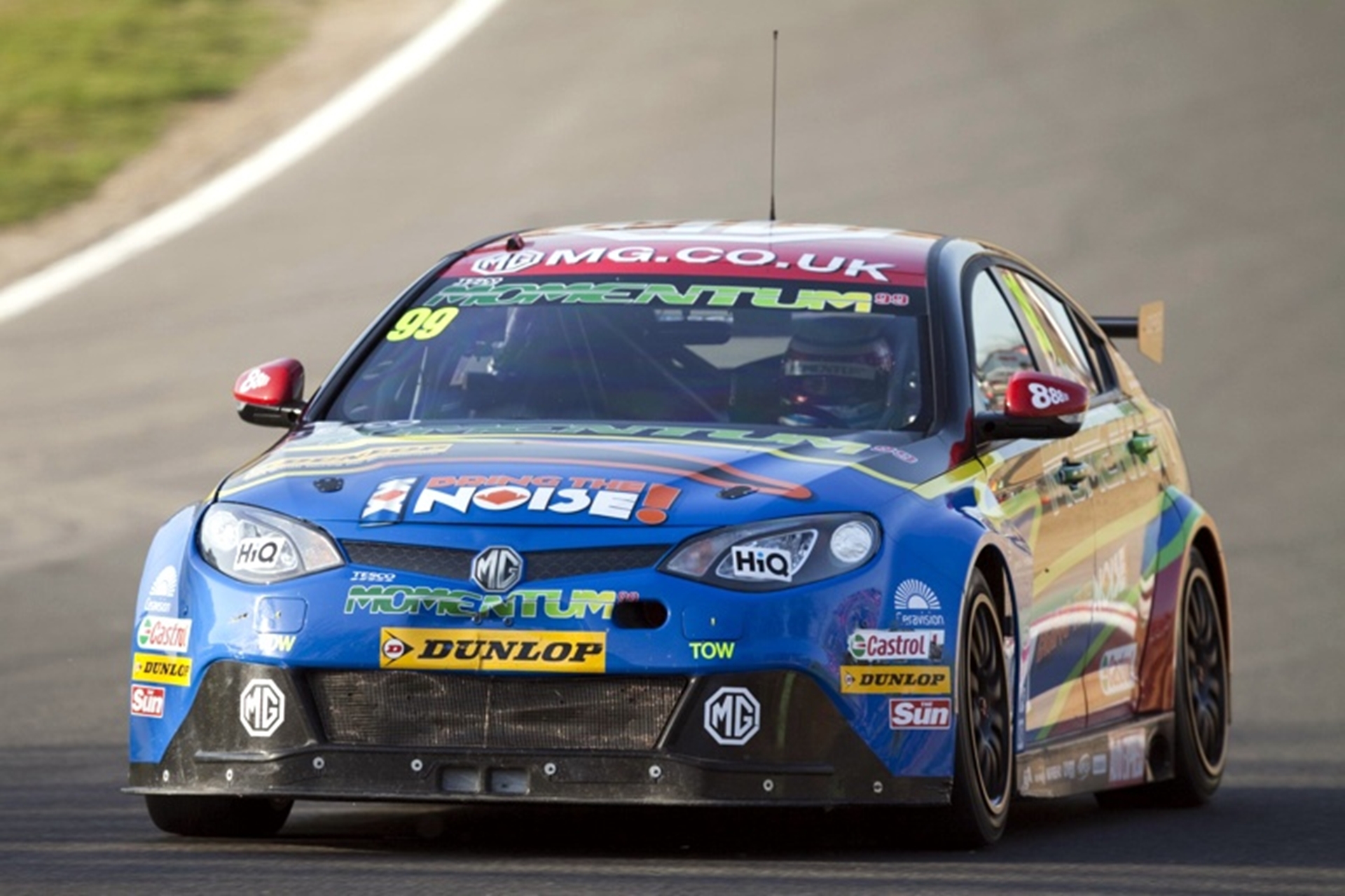 UNDULATING OULTON UP NEXT FOR MG KX MOMENTUM RACING