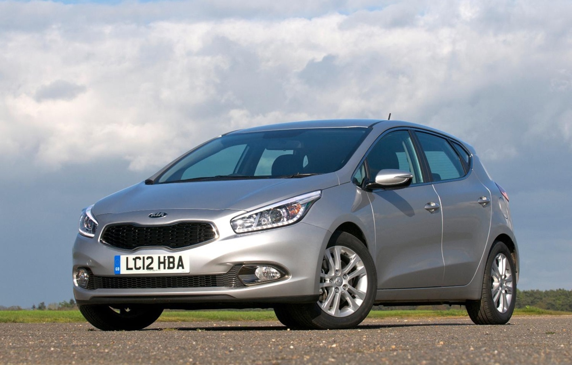 UK SHOW DEBUT FOR ALL-NEW KIA CEED AT MOTOREXPO