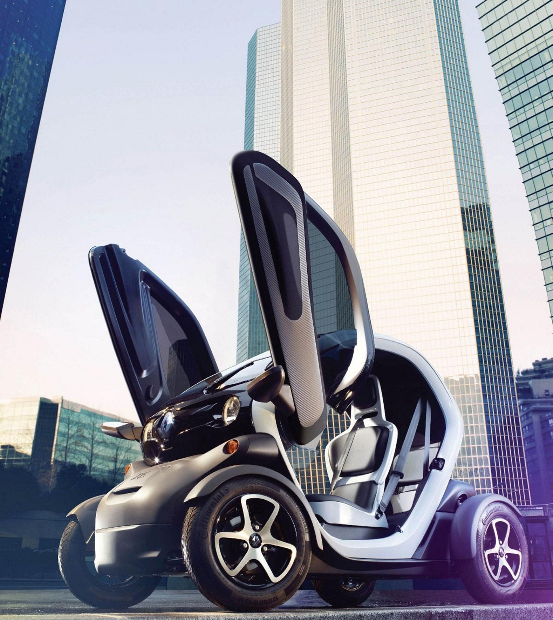 POWER TO THE PEOPLE: RENAULT’S ELECTRIC TWIZY SET TO CHARGE INTO COVENT GARDEN