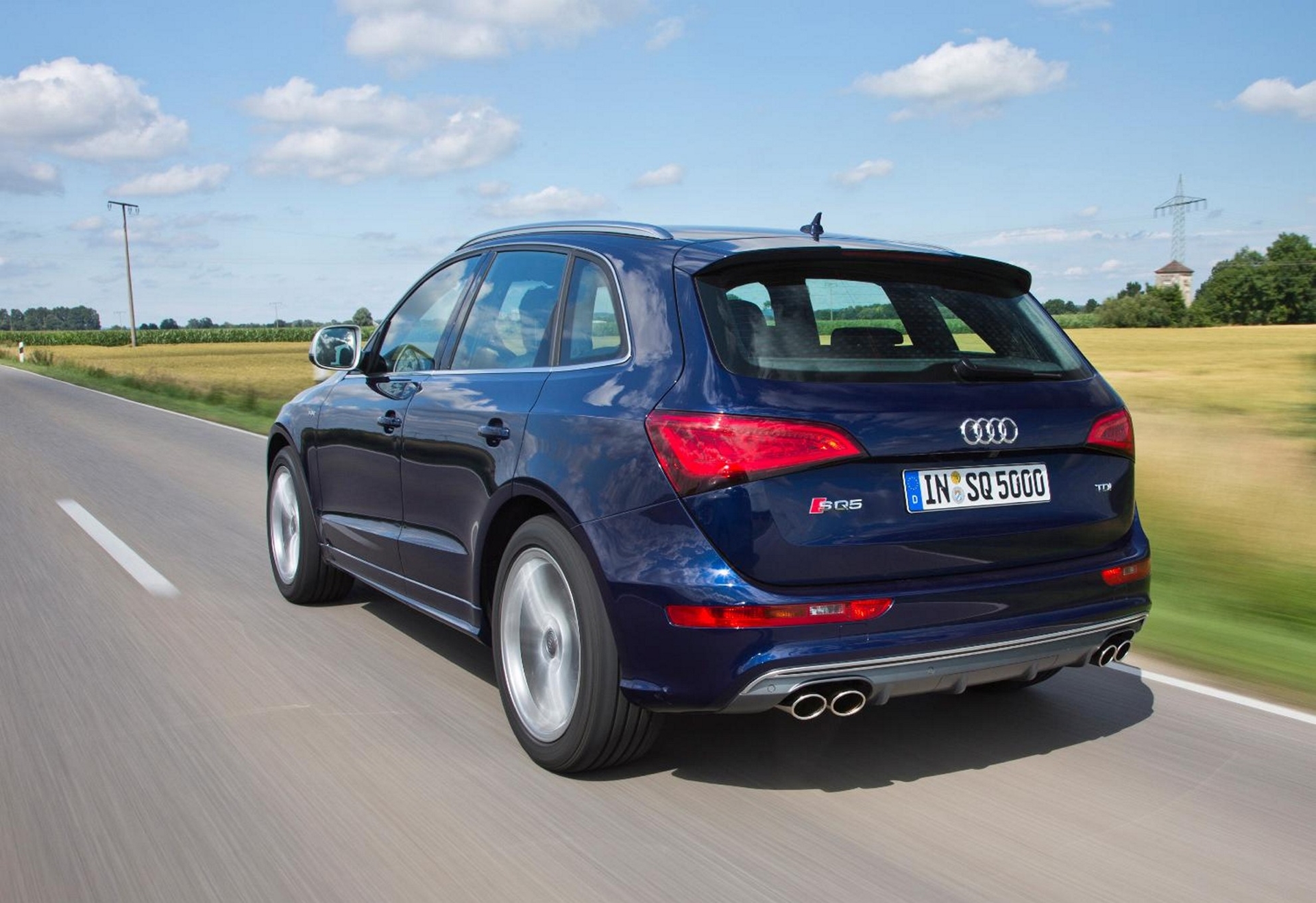 AUDI SQ5 TDI READY TO JOIN UK RANGE AS FIRST EVER DIESEL ‘S’ MODEL