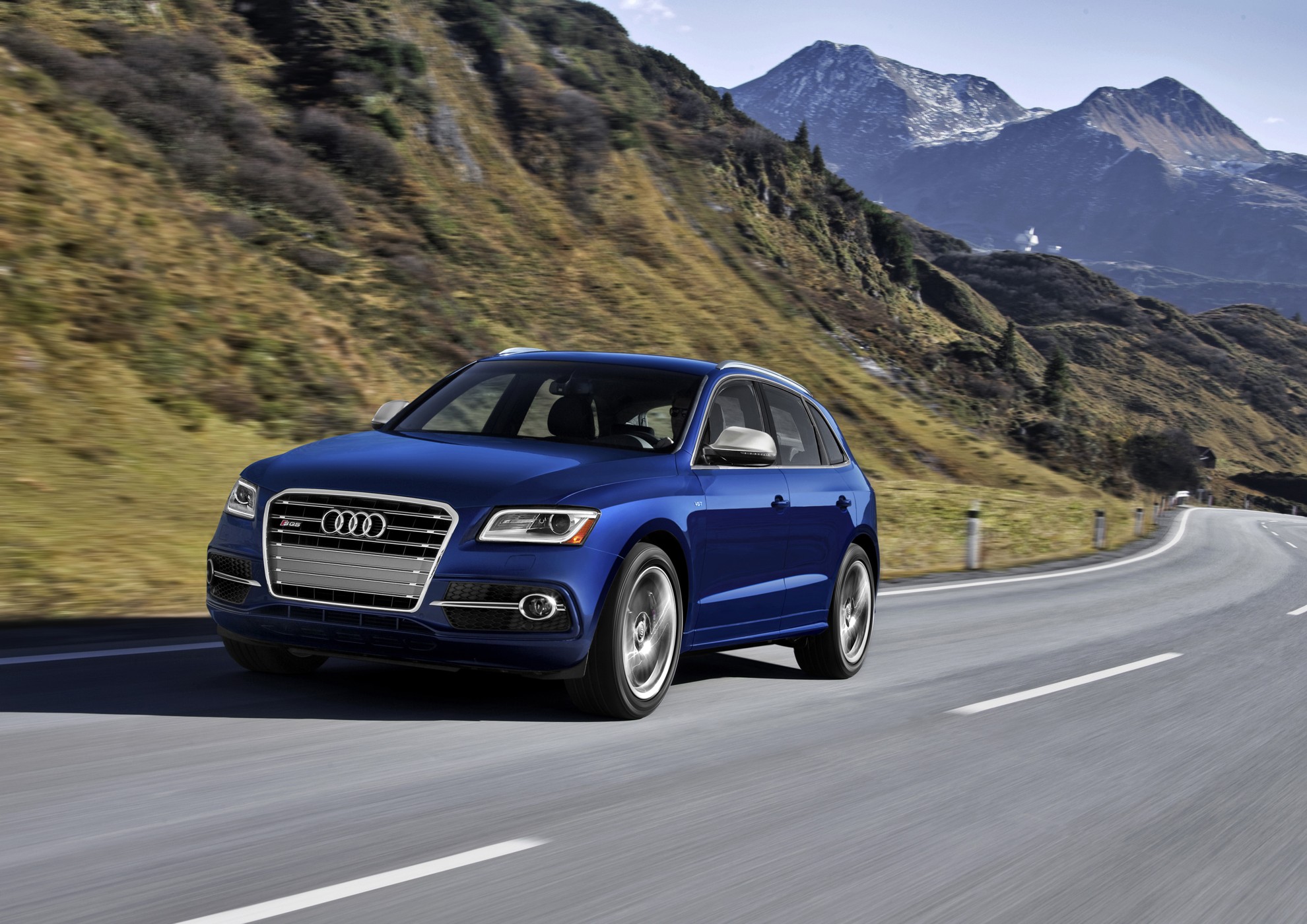 Audi Car Sales: around 1,455,100 deliveries in 2012