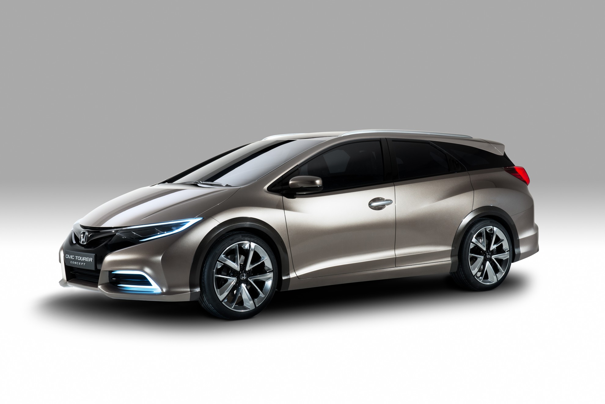 2013 Geneva Auto Show – Honda Civic Tourer Concept