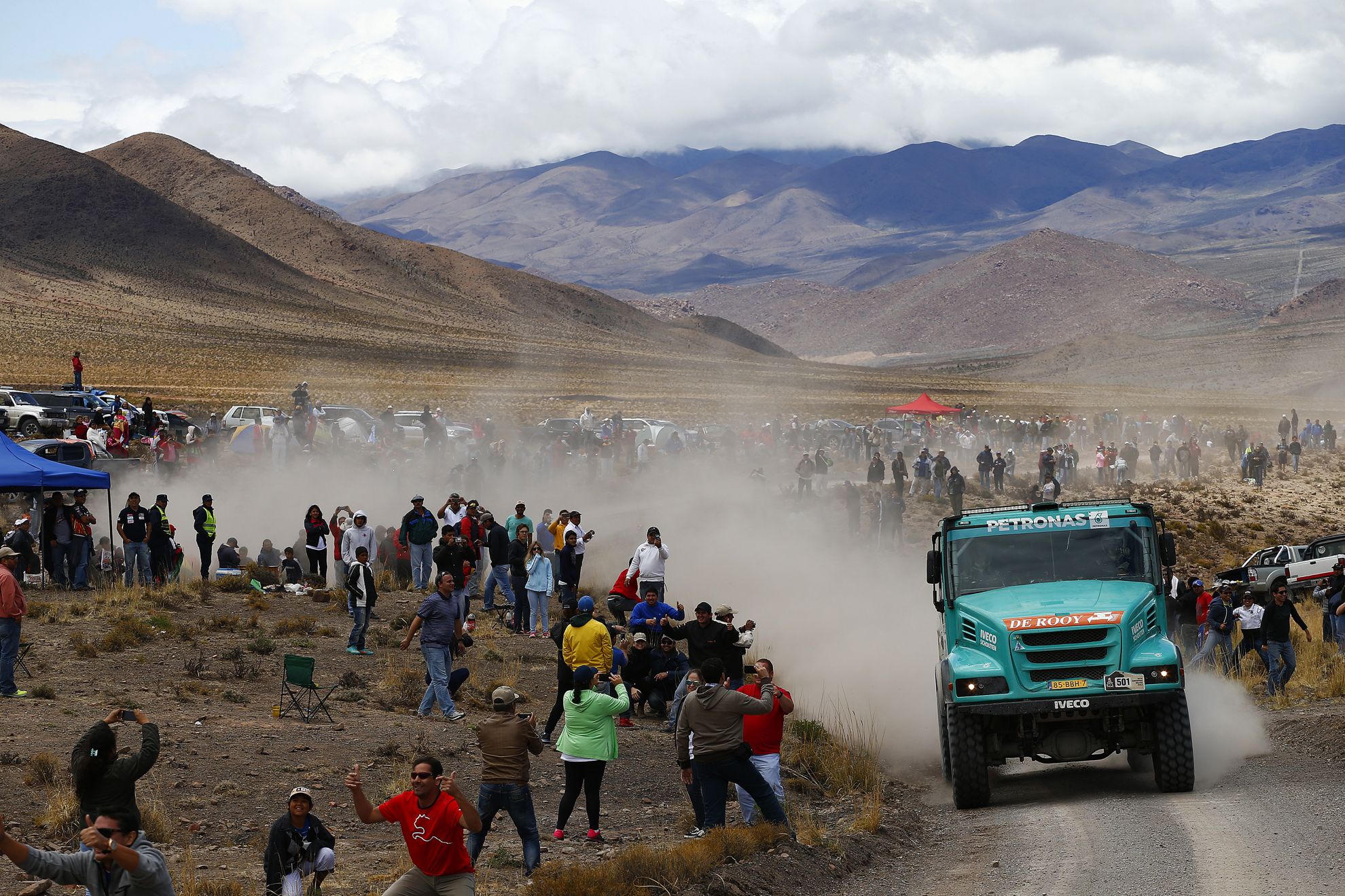 Dakar 2014 Trucks – Iveco Trucks in Lead