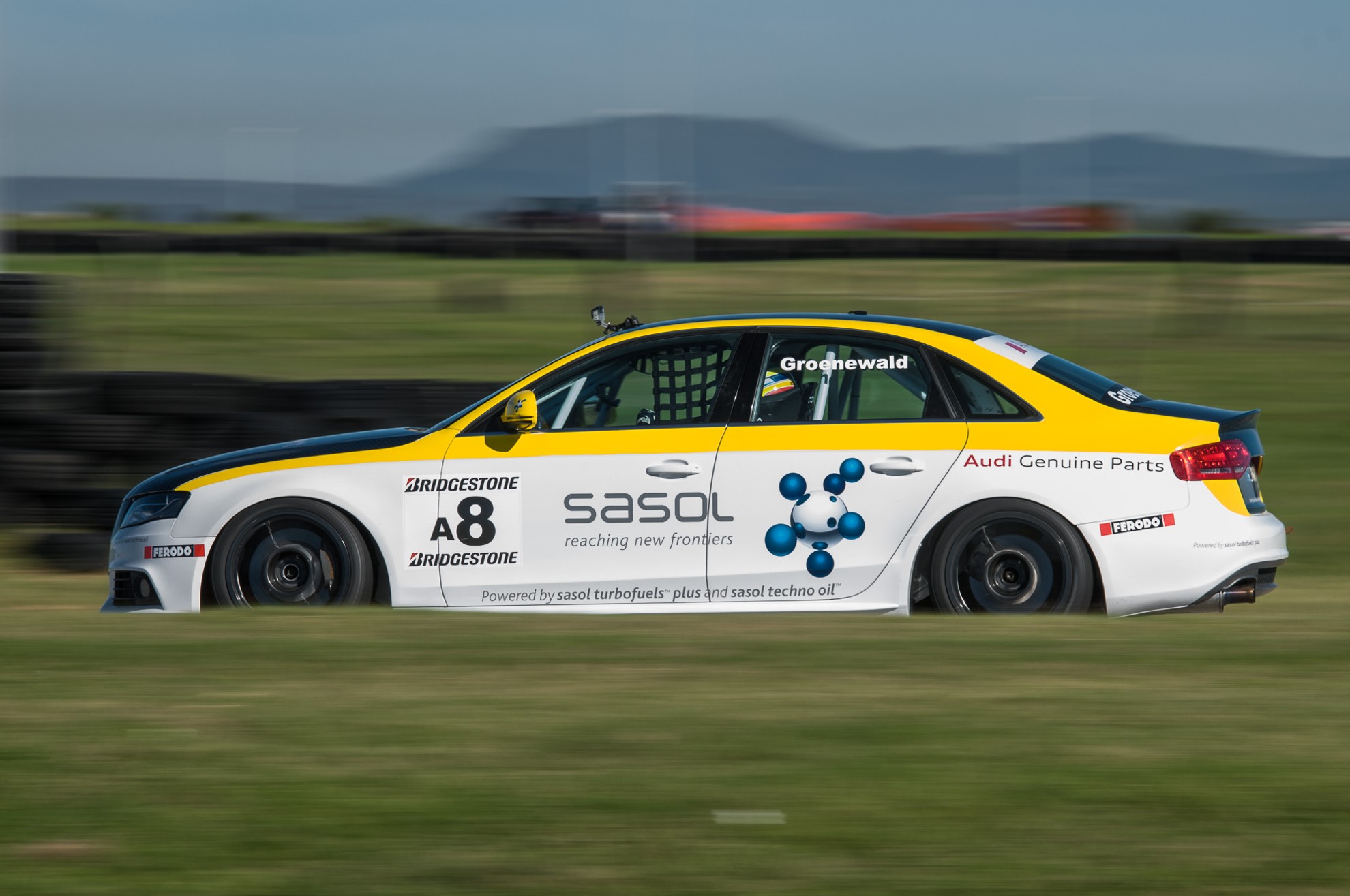 Audi S4 Quattro Racers Set the Pace at Scribante