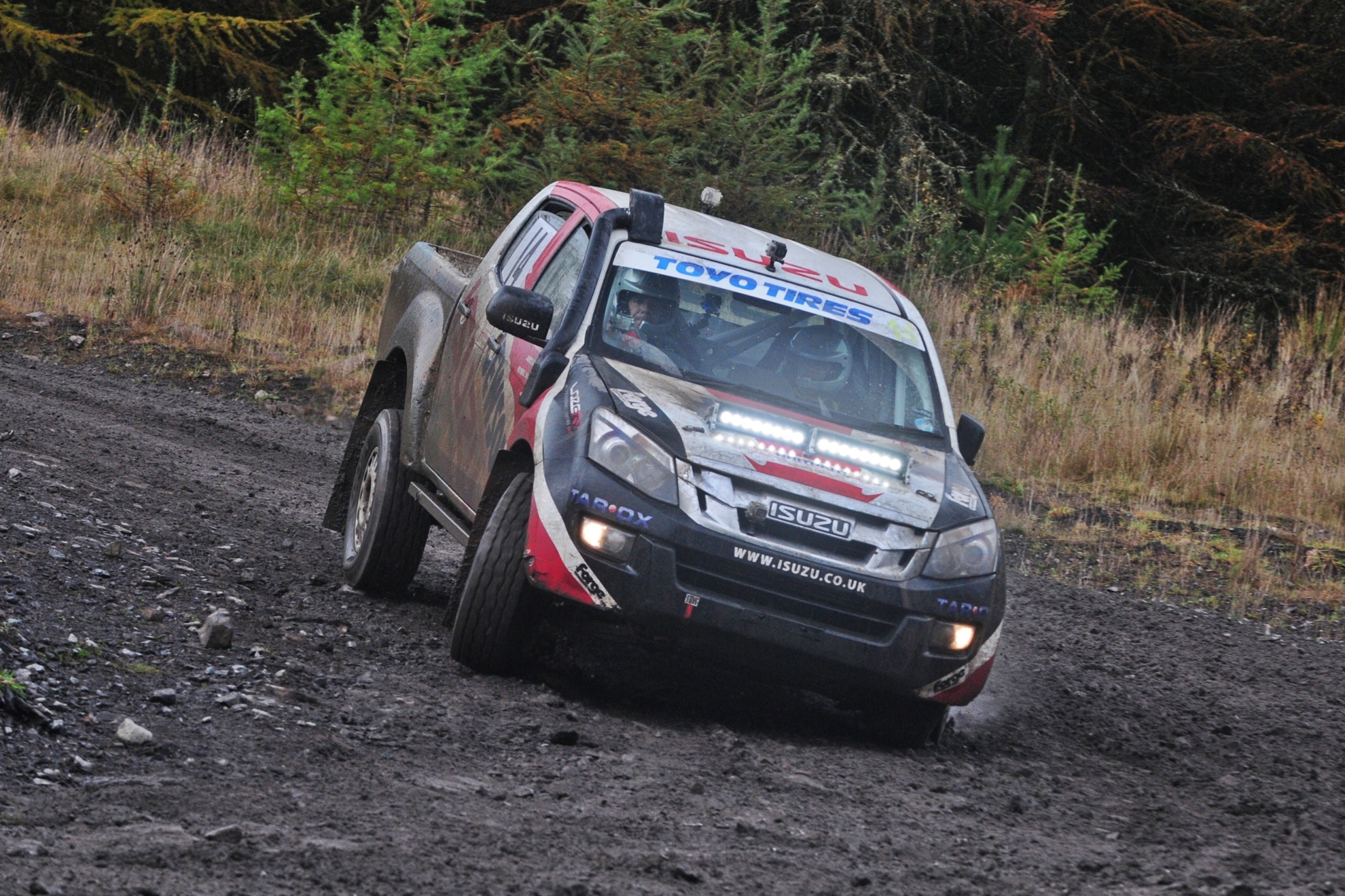 ISUZU D-MAX RALLY TEAM STORMS TO CLASS WIN IN DEBUT RALLY SEASON