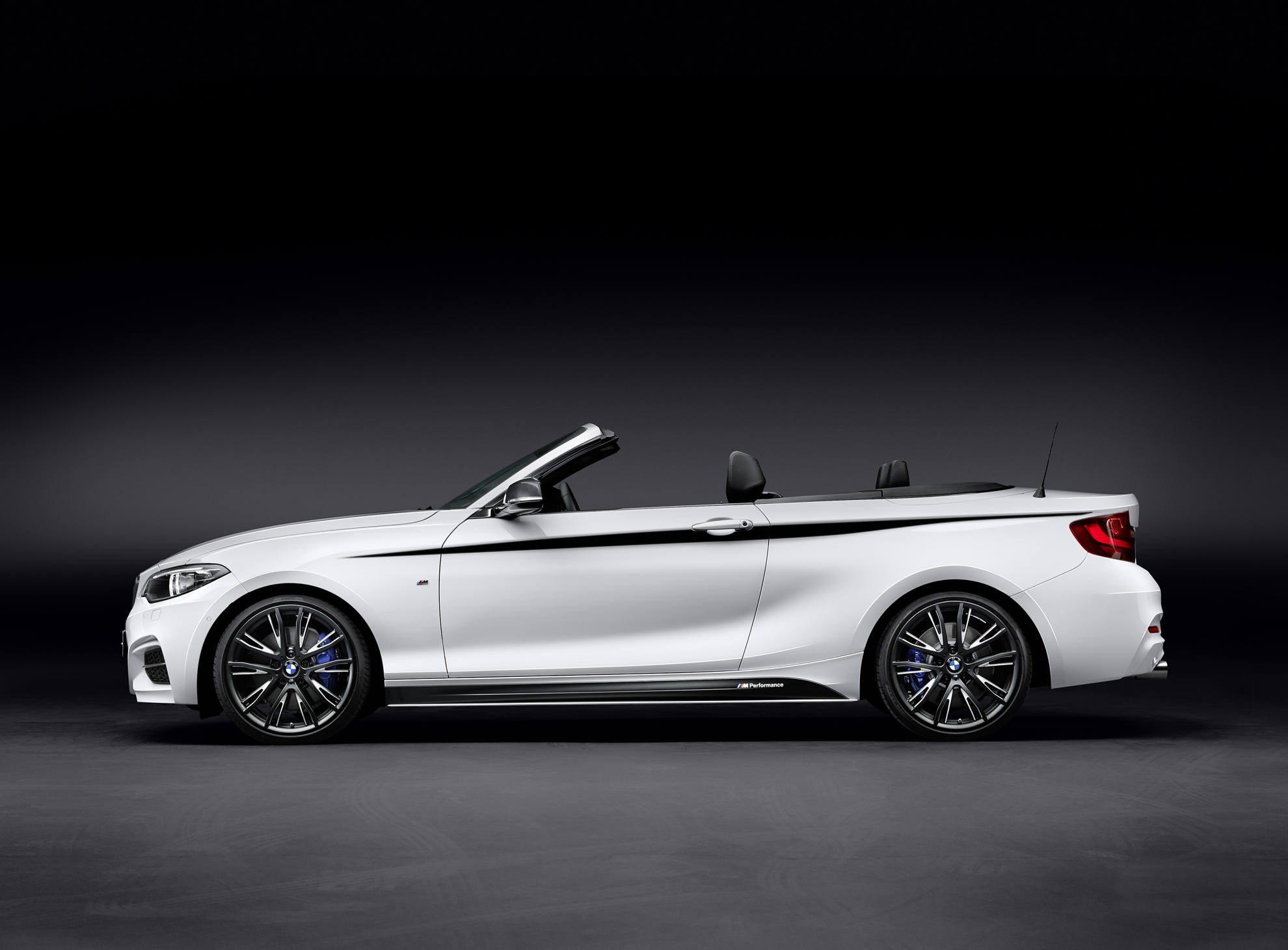 BMW M Performance Parts for the BMW 2 Series Convertible