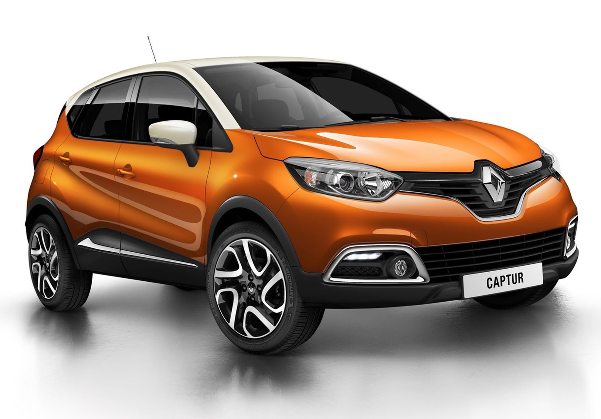 Renault geared to CAPTUR the crossover market in South Africa