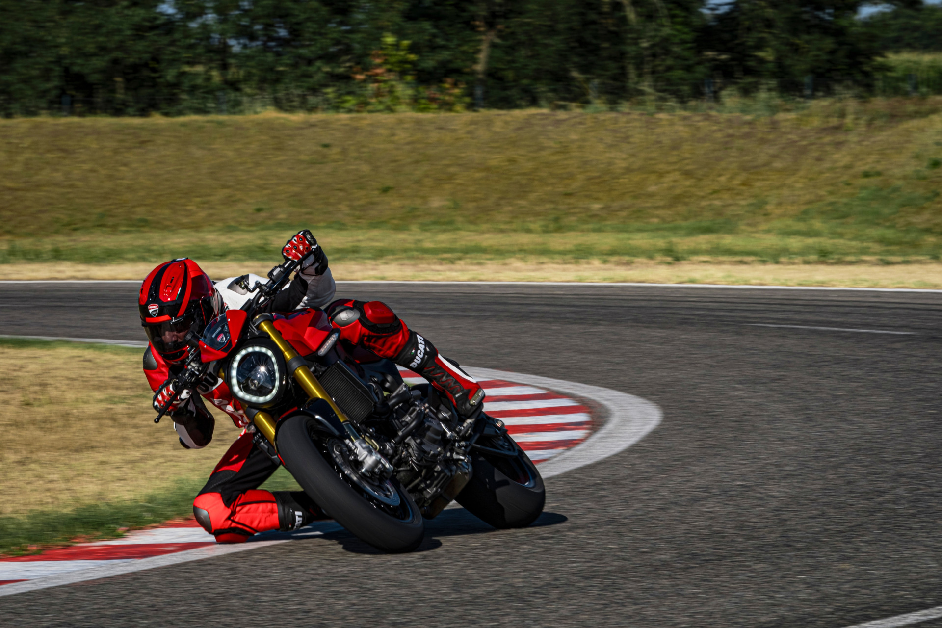 Ducati: Mad For Fun
