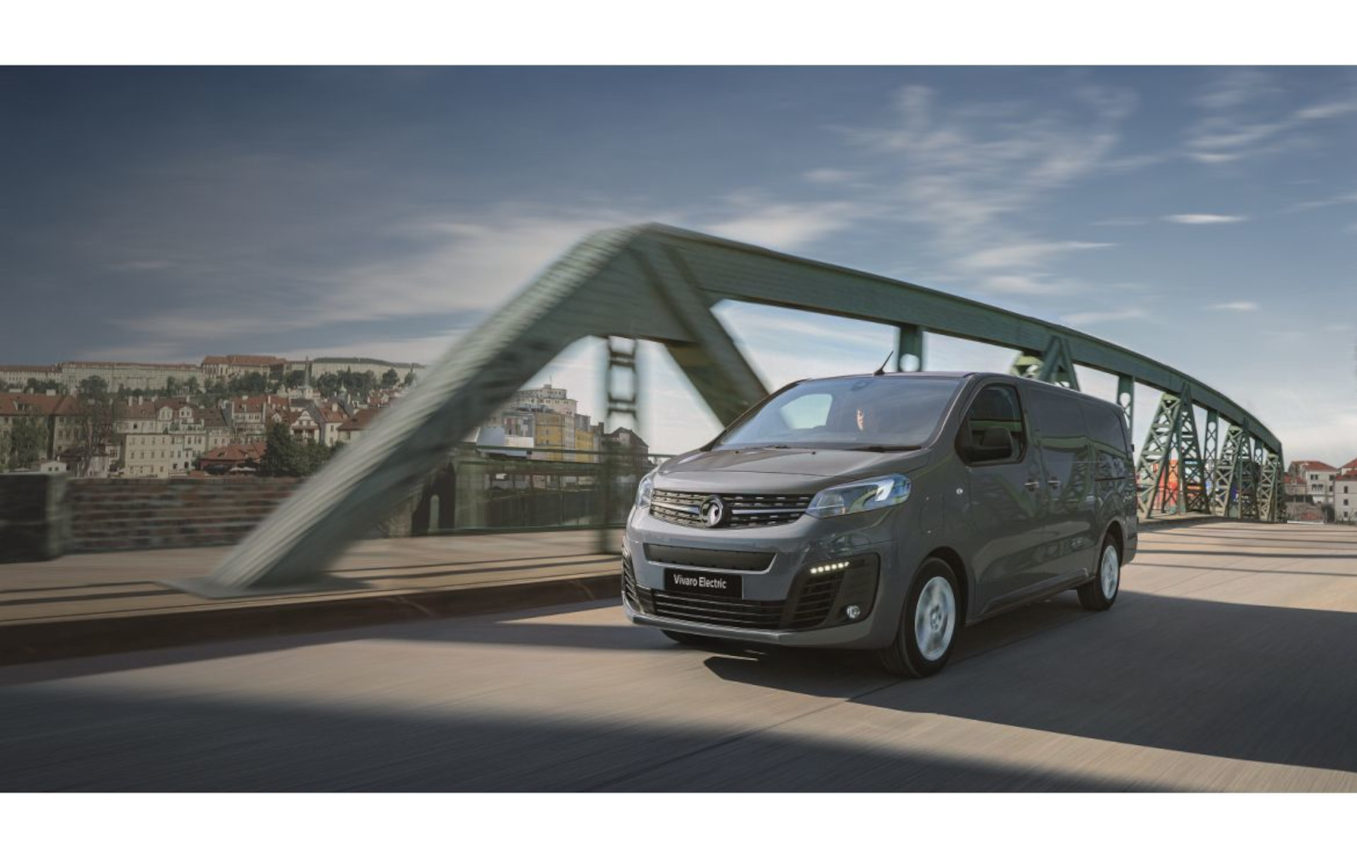 UK’s best-selling electric van manufacturer – Vauxhall
