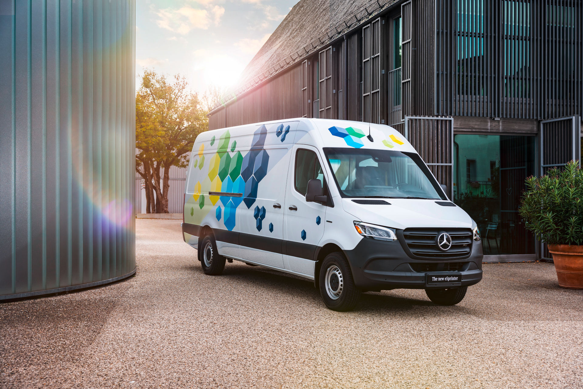Mercedes-Benz Vans Launches the new eSprinter, Coming to South Africa in 2024