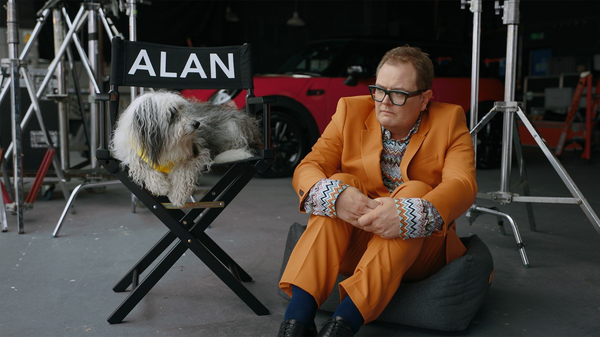 MINI announces Alan Carr as face of its partnership with Dogs Trust