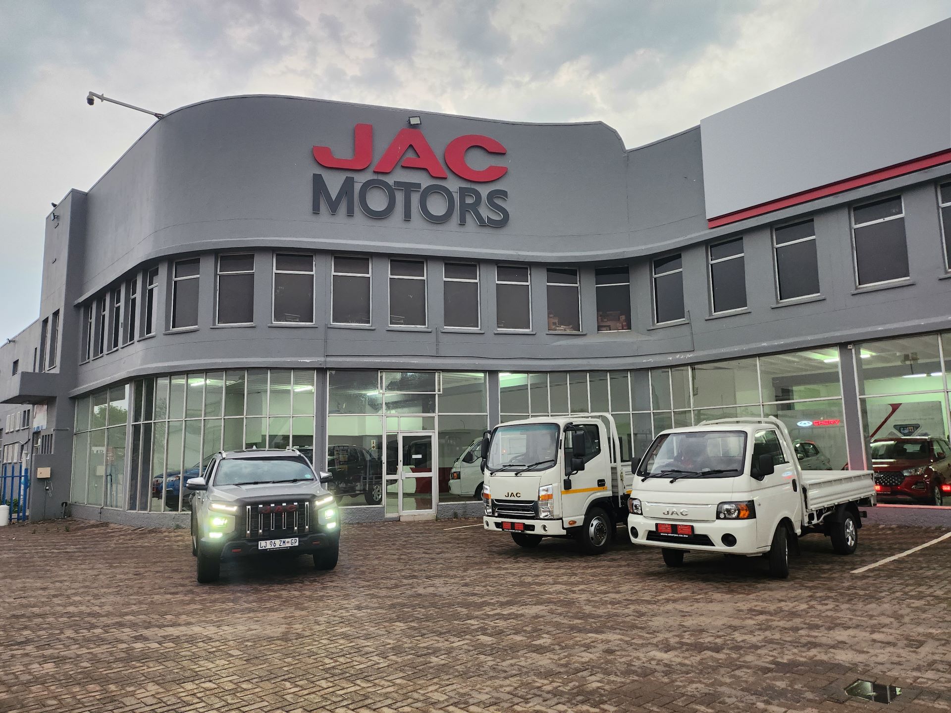 JAC Motors expands its dealer network to Botswana