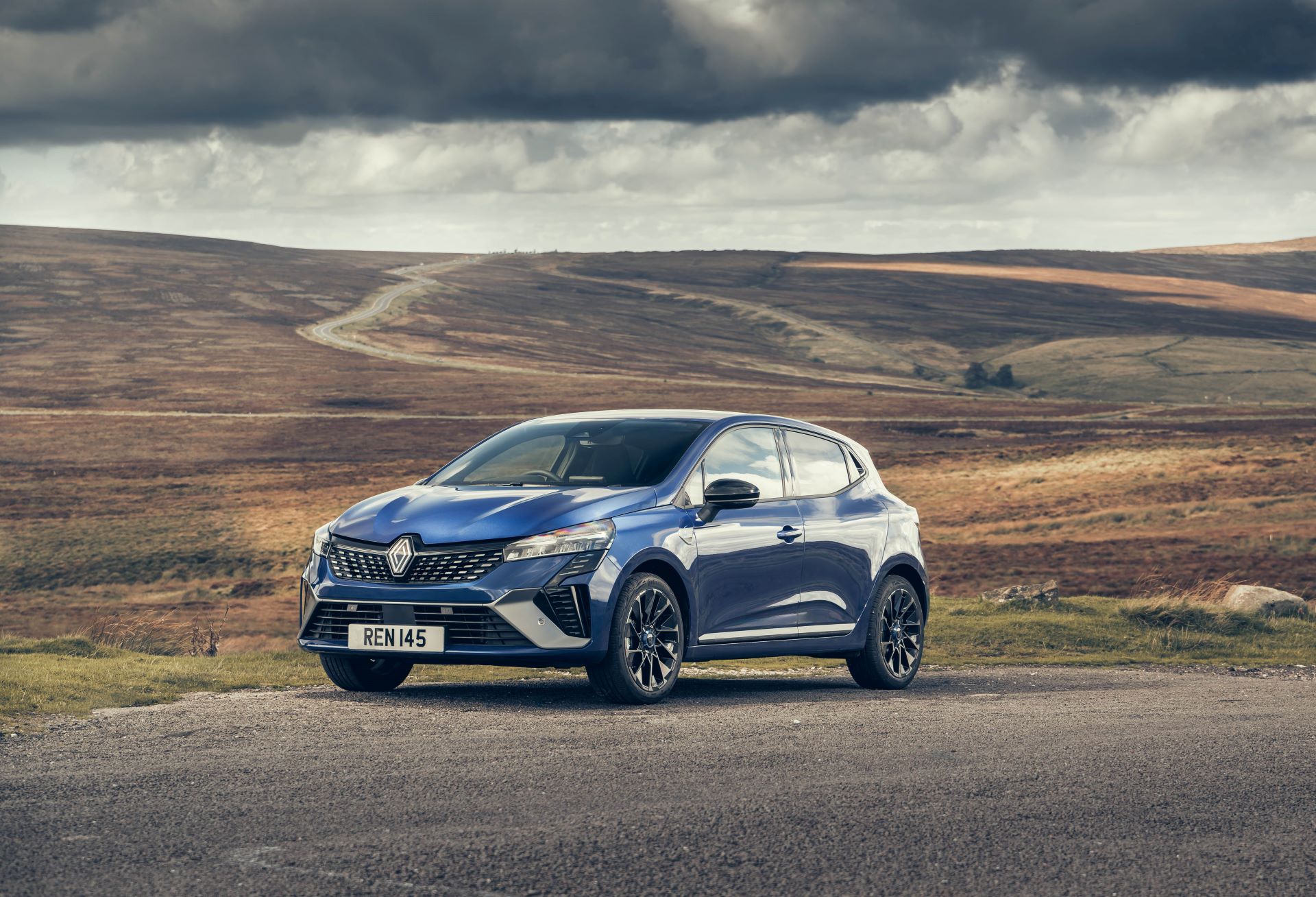 Renault customers motor ahead with an extra £500 deposit contribution on every new car during special Test Drive event