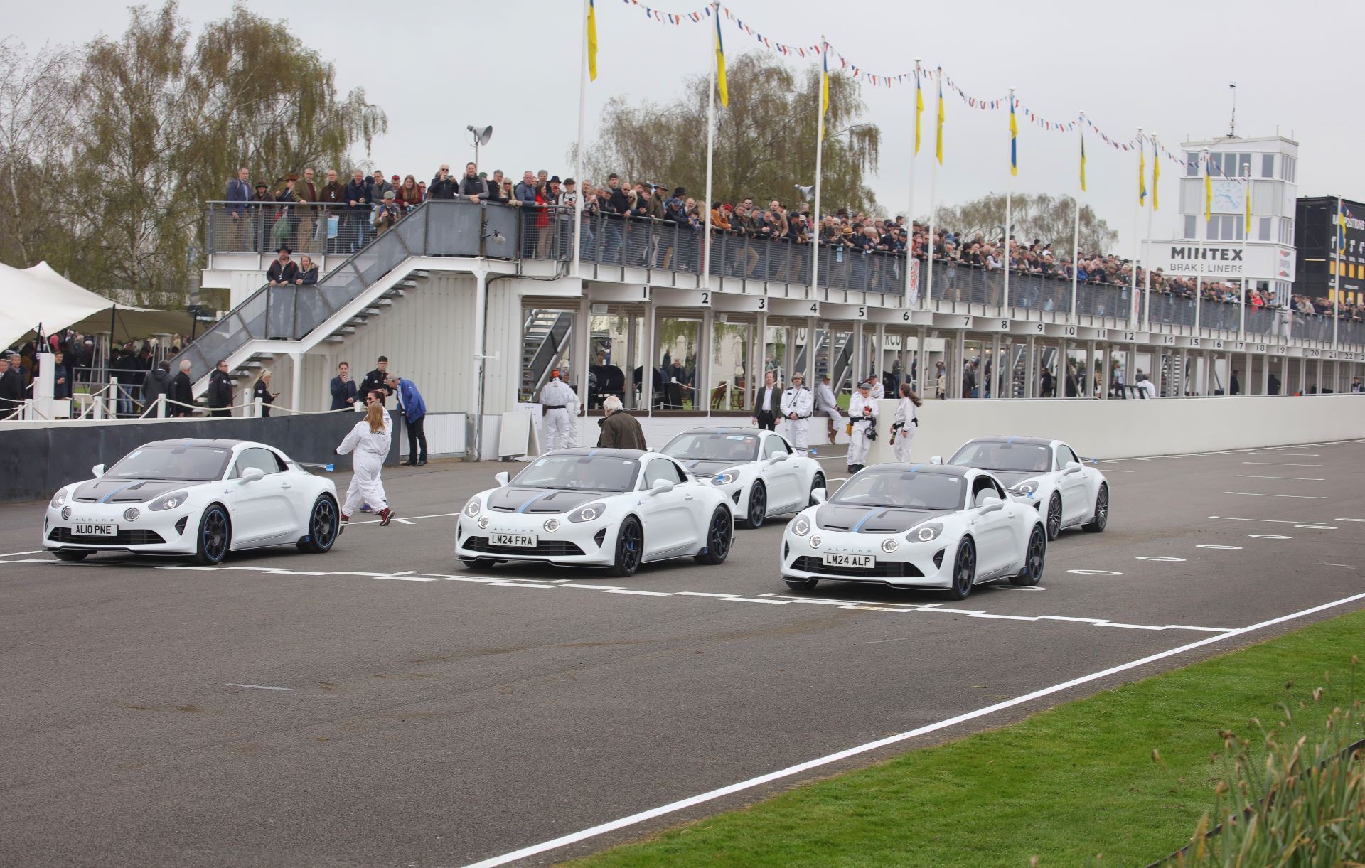 Alpine takes the lead at the 81st Goodwood Members Meeting