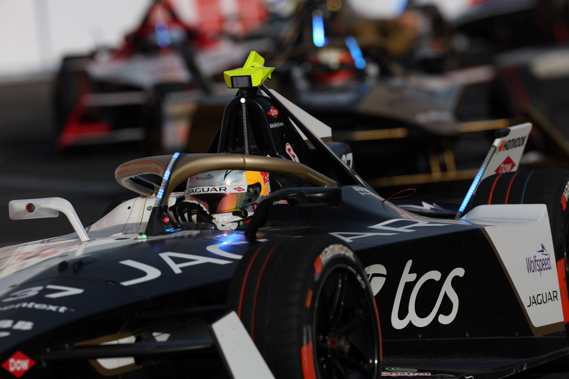 Jaguar TCS Racing Marks 100th Race with Strategic Comeback in Tokyo E-Prix