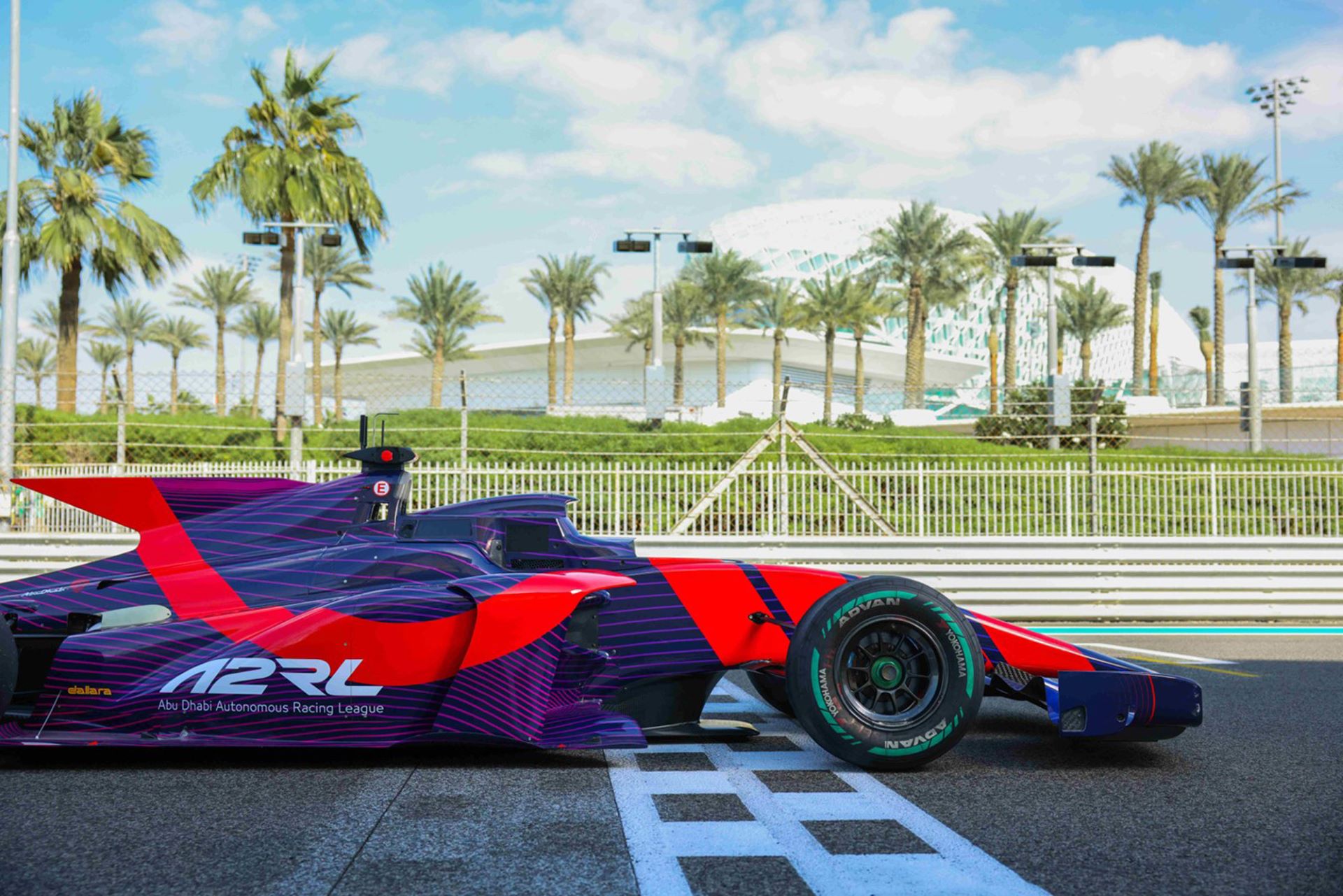 Yokohama Tires Empower Abu Dhabi’s First Autonomous Car Race