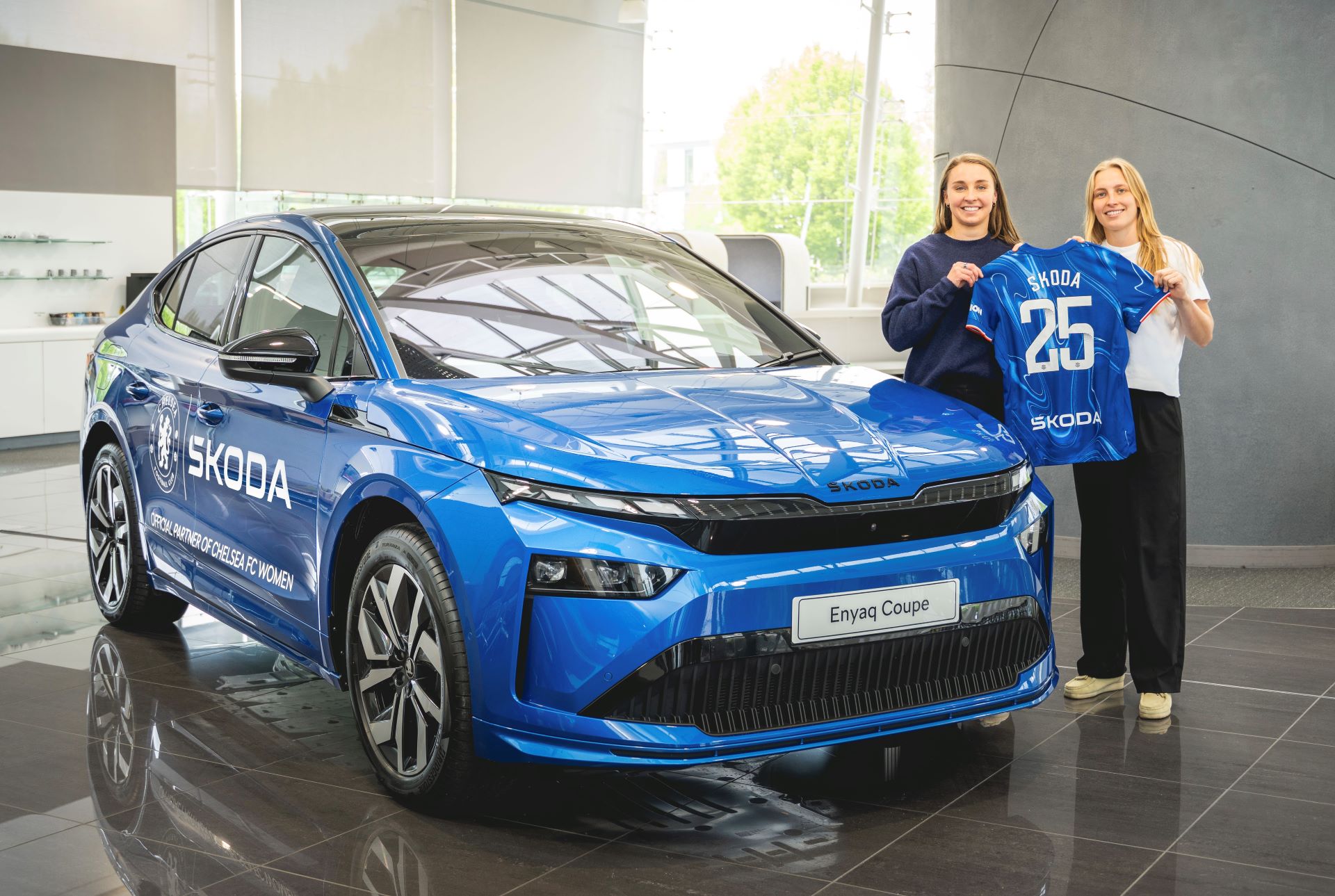 Škoda UK Strengthens Commitment to Women’s Football as Official Back of Shirt Partner for Chelsea Women