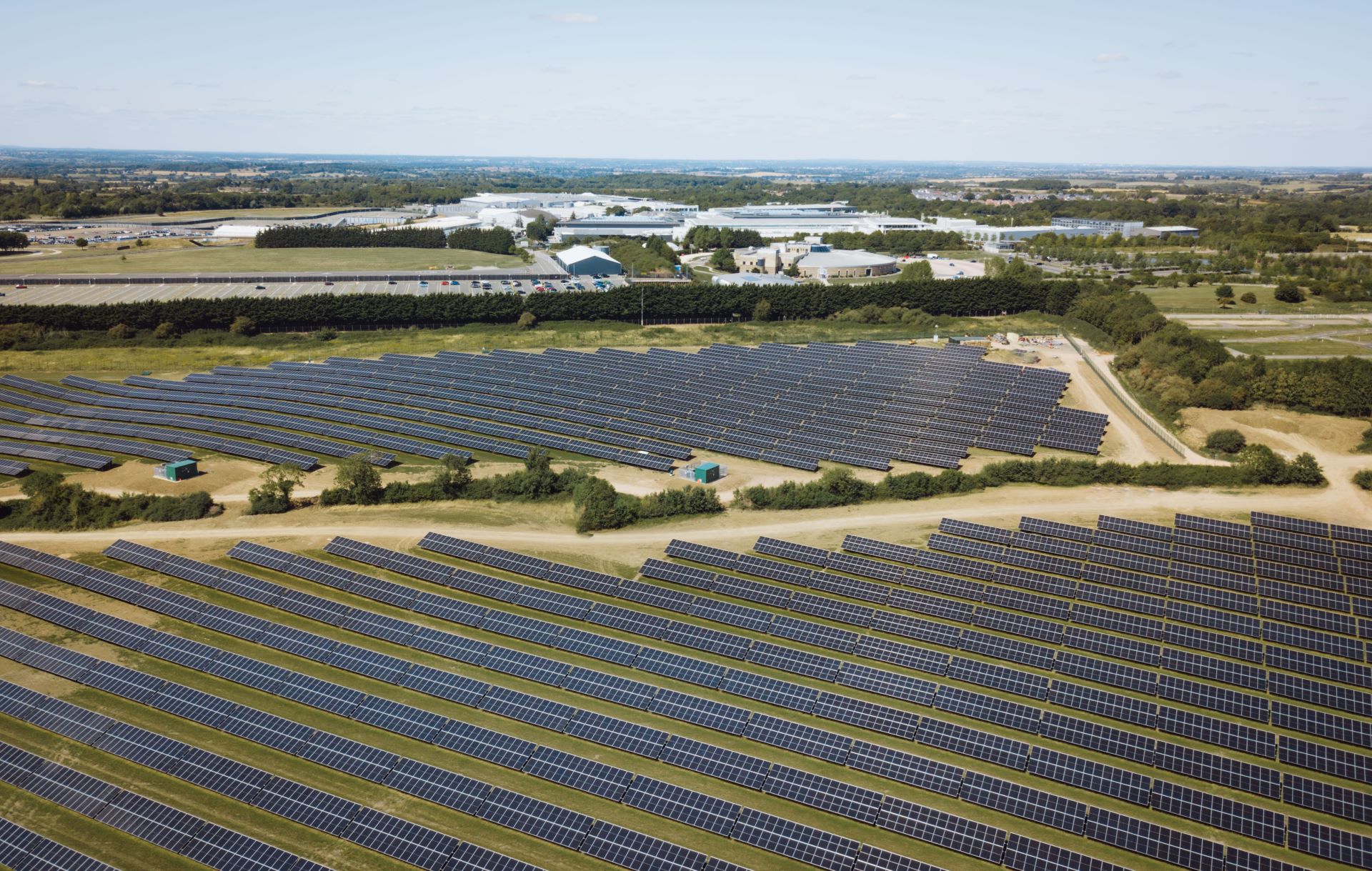 Jlr Accelerates Renewable Energy Drive With Landmark Solar Projects In The Uk And China