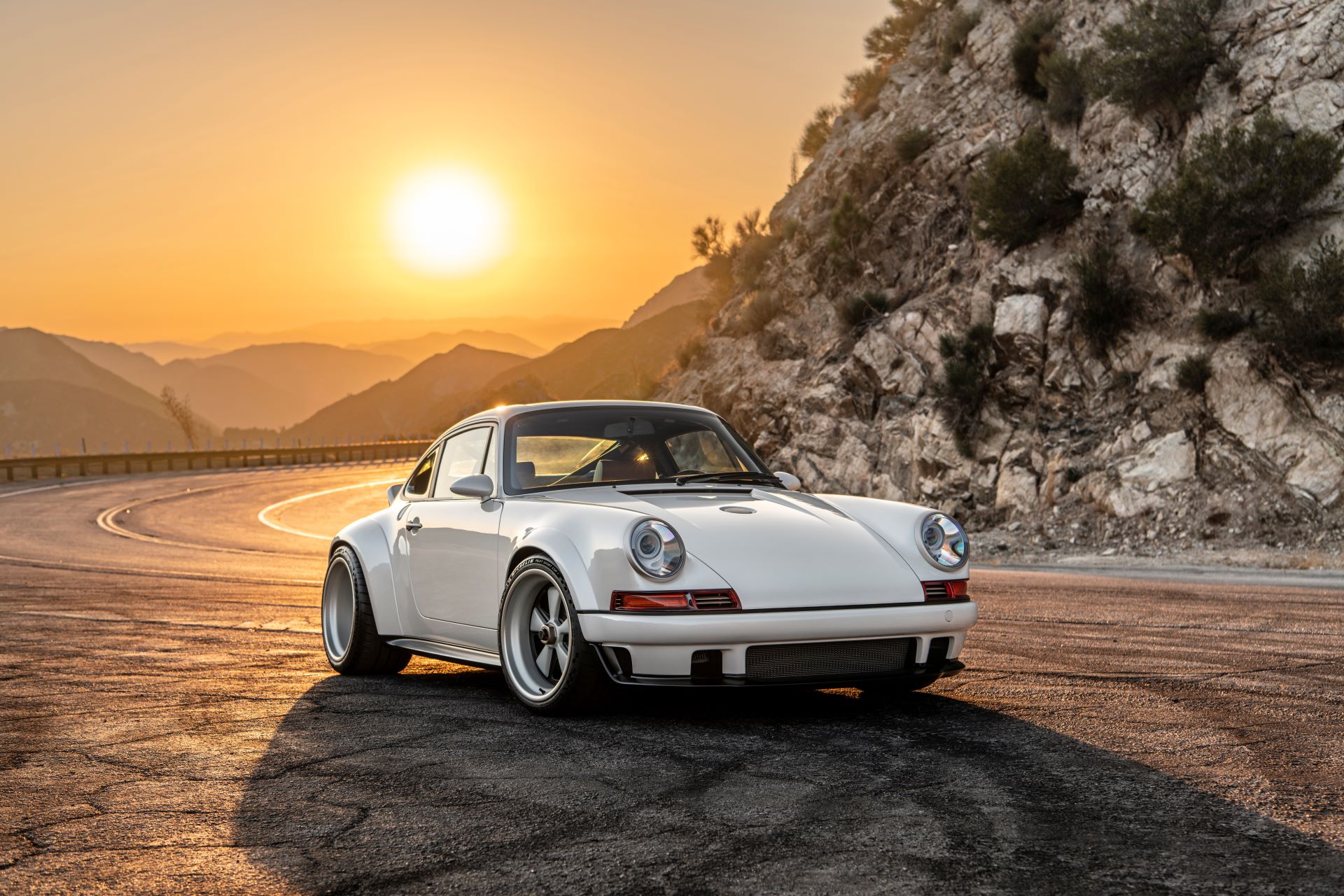 Singer Selects Rm Sothebys As Exclusive Global Partner For Secondary Market Sales